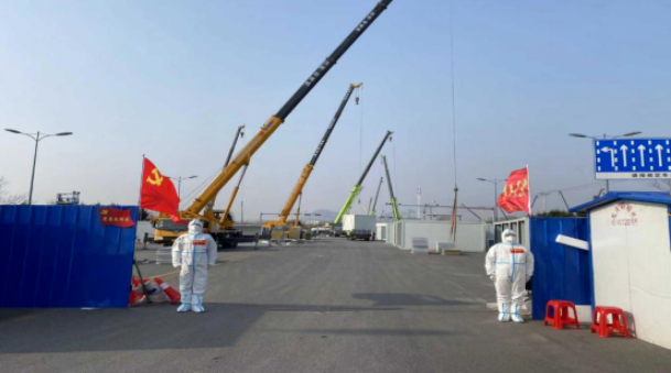 防疫接力，，，，，，勇战疫情——鞍勤、k1体育集团全力保障健康驿站项目建设